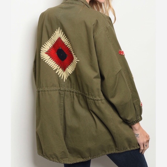 LAST1️⃣//OLIVE EMBROIDERED UTILITY JACKET - Picture 2 of 7